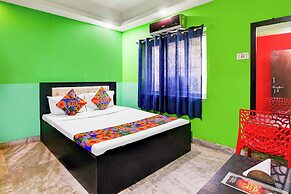 Fabhotel Rose
