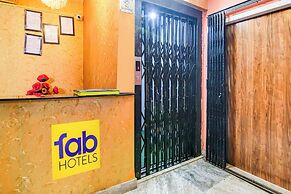 Fabhotel Rose