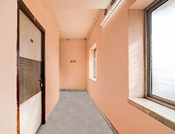 Fabhotel Rose