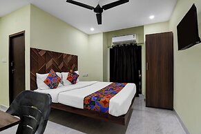Fabhotel Star Light B