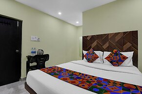 Fabhotel Star Light B