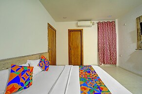 Fabexpress Square Inn