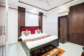 Fabhotel Novis House