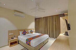 Fabhotel Blue Moon