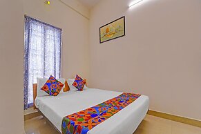 Fabexpress Lishikaa’S Inn