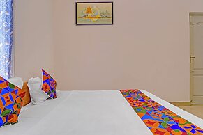 Fabexpress Lishikaa’S Inn