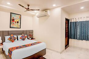 Fabhotel Radha Rani Residency