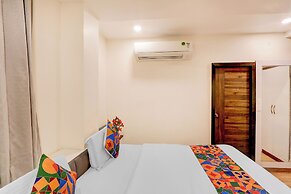 Fabhotel Radha Rani Residency