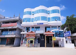 Fabhotel Amutham Residency