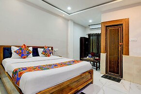Fabhotel Seven Inn