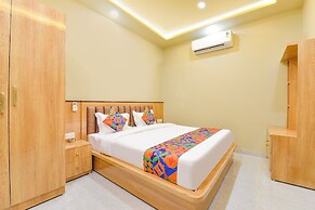 Fabhotel Fort