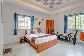 Fabhotel Shree Krishna Inn