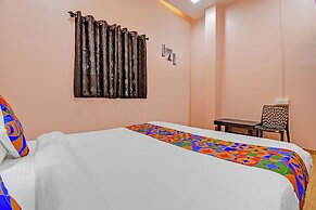 Fabhotel The Heaven