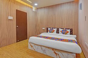 Fabhotel The Heaven