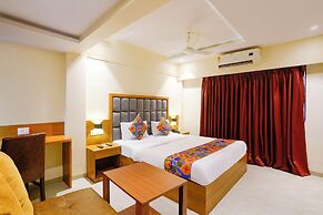 Fabhotel Ratna Mahal