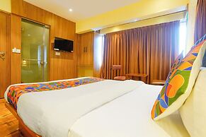 Fabhotel Ratna Mahal