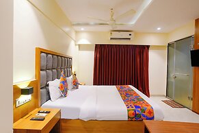 Fabhotel Ratna Mahal