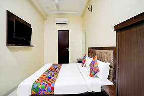 Fabhotel The Shloka