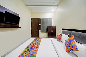 Fabhotel The Shloka