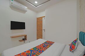 Fabexpress Shyam Palace