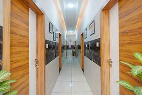 Fabexpress Shyam Palace
