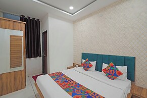 Fabexpress Shyam Palace