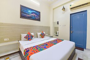 Fabhotel Bloom Stone