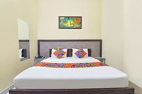 Fabhotel Bloom Stone