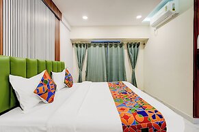 Fabhotel Leon Square