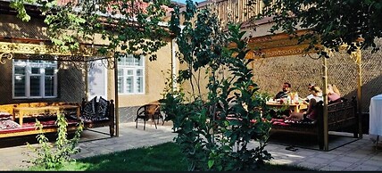 Guesthouse Anora