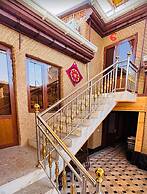 Guesthouse Anora
