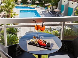 Pool View Junior Suite With Terrace