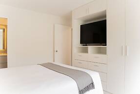 w Comfortable 2BR Stay in Miraflores