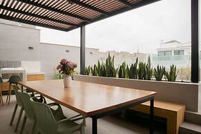 w Comfortable 2BR Stay in Miraflores