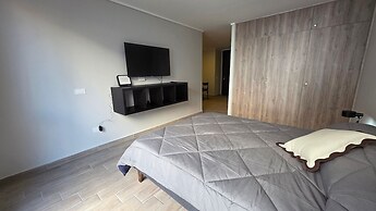 Oceana Suites El Marquez