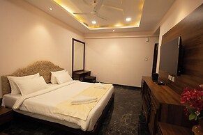 Green Paradise Hotel And Restaurant