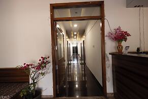 Green Paradise Hotel And Restaurant