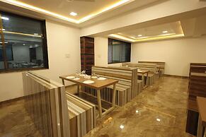 Green Paradise Hotel And Restaurant