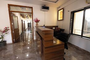 Green Paradise Hotel And Restaurant