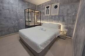 The Cozy Hotel