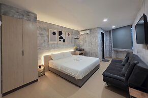 The Cozy Hotel