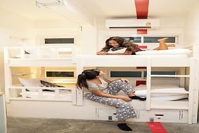 Qilombo Hostel Silom