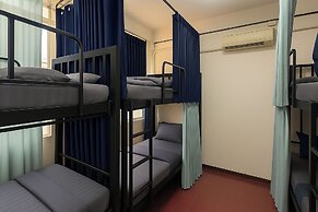 Indian Bites Hostel