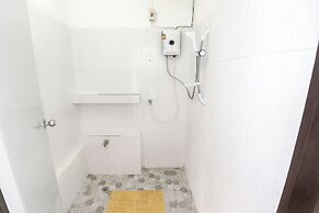 Satop Travelers Guesthouse