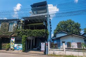 Satop Travelers Guesthouse