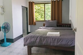Satop Travelers Guesthouse