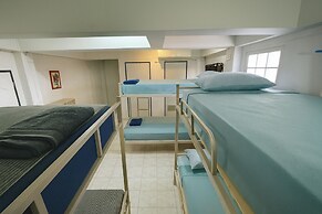 Satop Travelers Guesthouse
