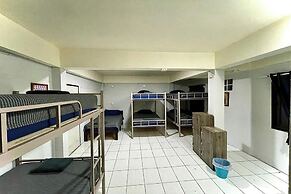 Satop Travelers Guesthouse