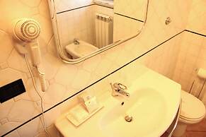 HOTEL L'AQUILA 99