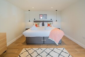 Eastfield Lodge